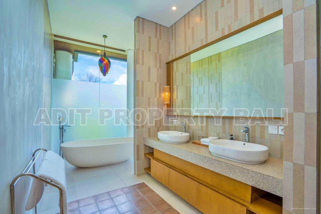 Villa umalas kerobokan bali