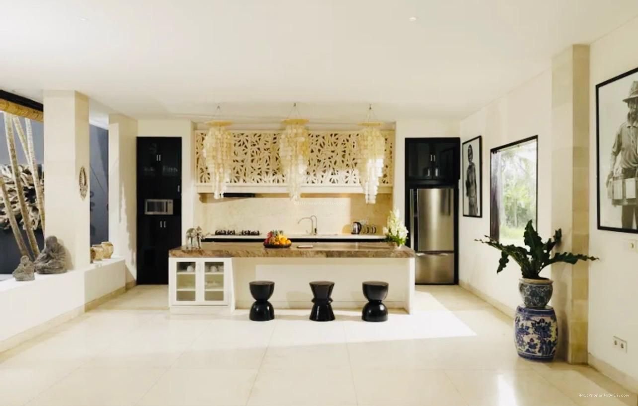 Tanah Beach front pantai pasut tabanan