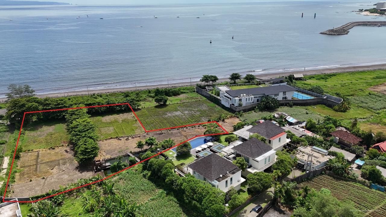 Tanah lost pantai padang galak sanur