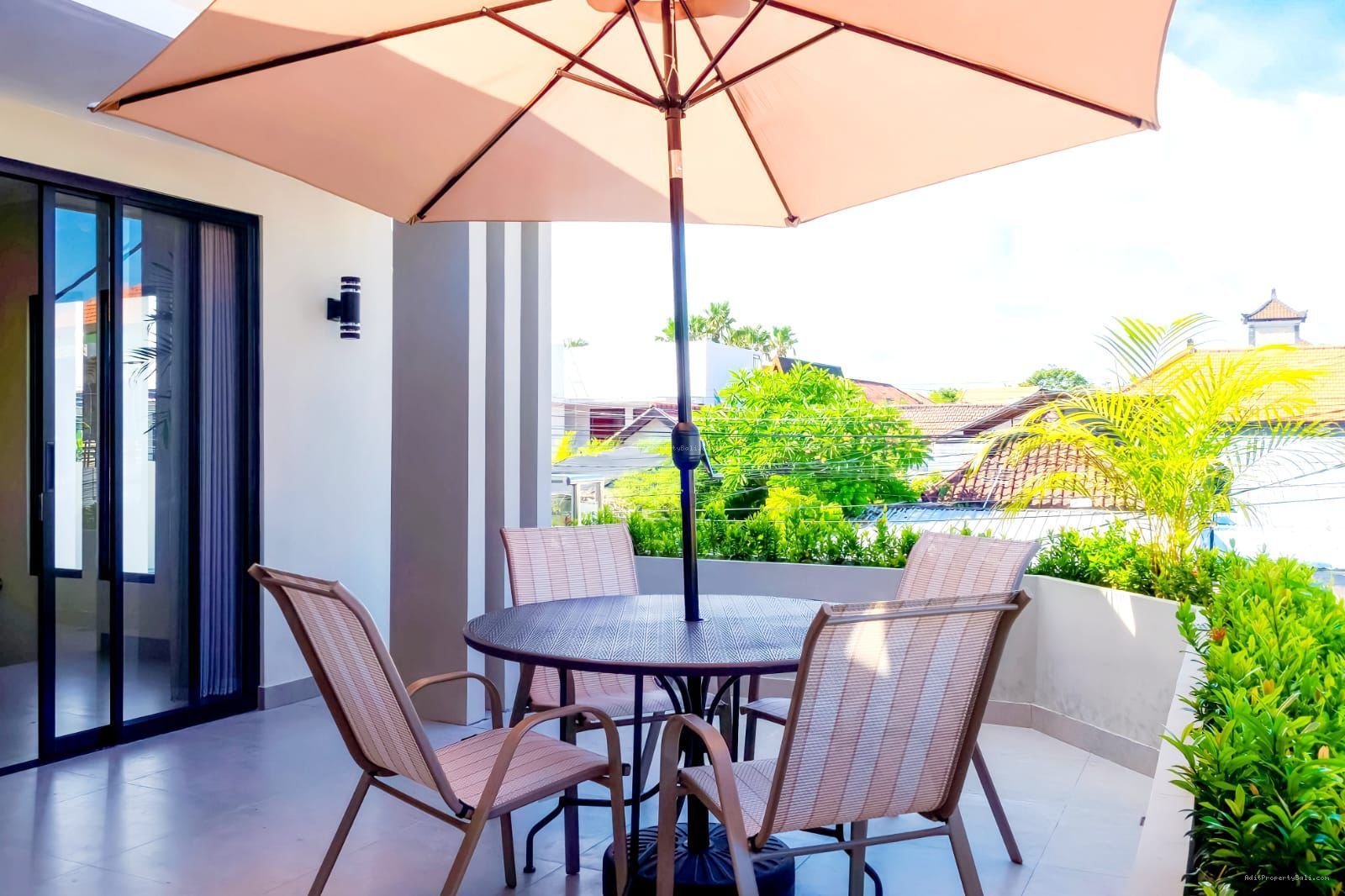 Villa mertanadi kerobokan