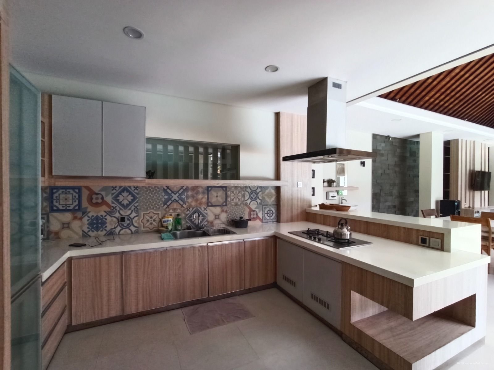 Villa gunung salak kerobokan