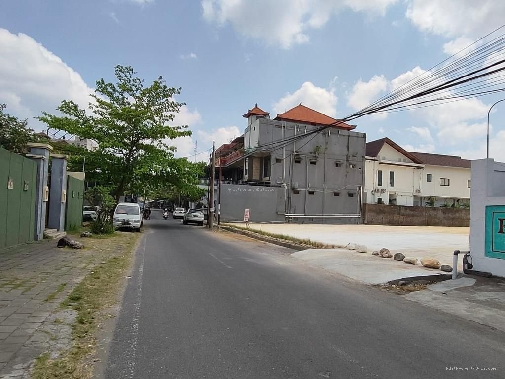 Tanah pandawa dewi sri legian kuta