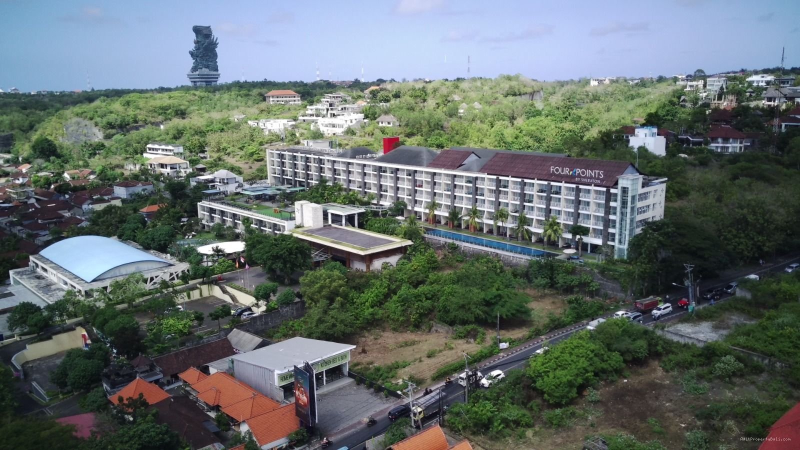 Tanah Raya Uluwatu Jimbaran Badung