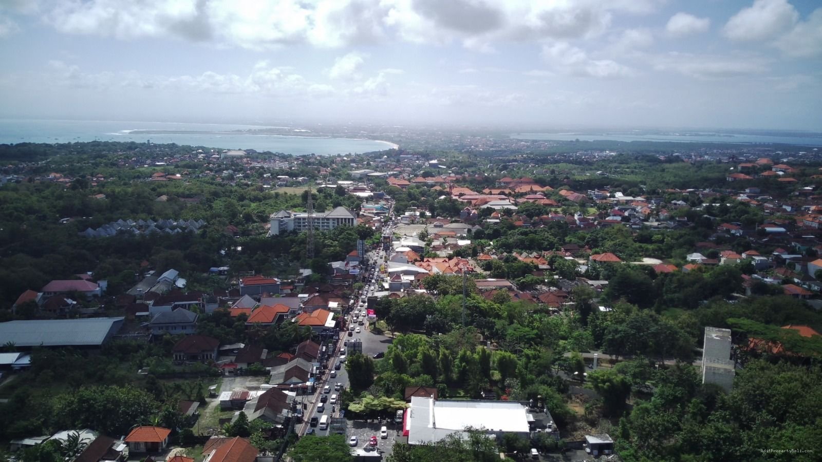 Tanah Raya Uluwatu Jimbaran Badung