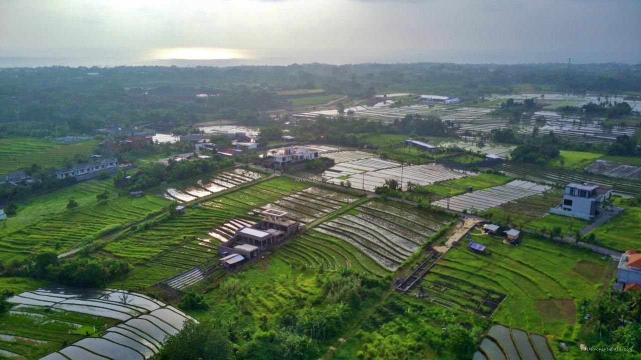 Tanah View Sawah Pantai Nyanyi Kediri Tabanan
