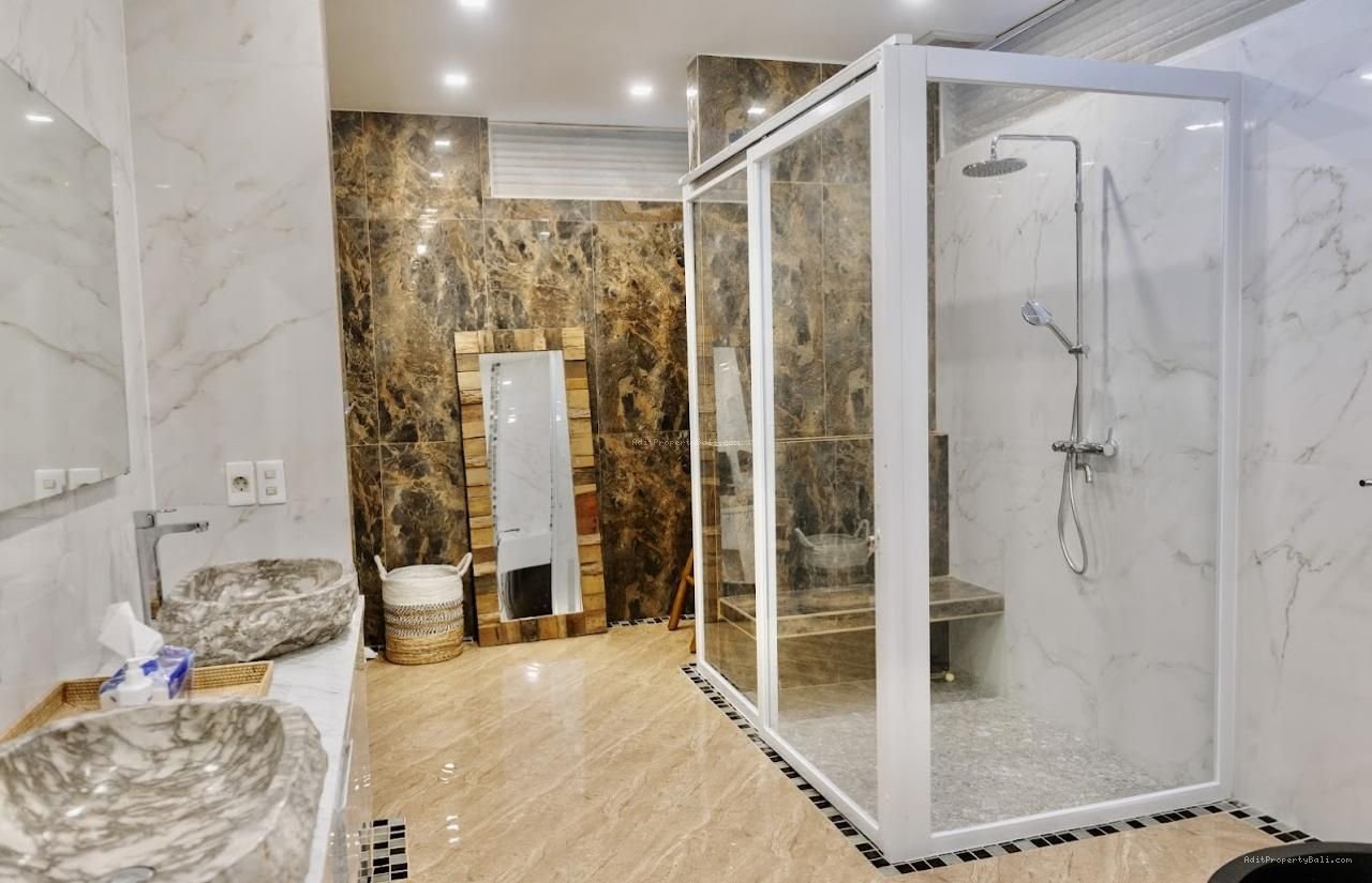 Villa Bumbak Kerobokan Badung