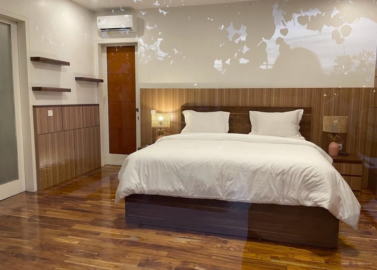 Villa Bumbak Kerobokan Badung