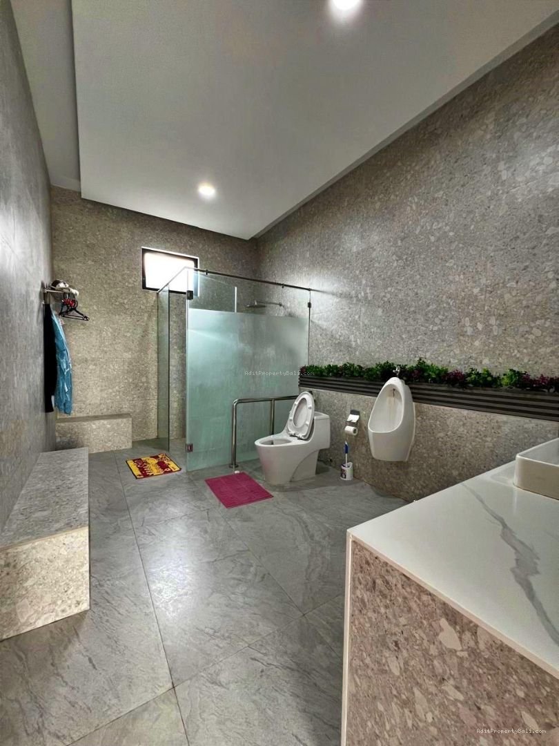 Brand New Villa View Sawah Bumbak Kerobokan Badung