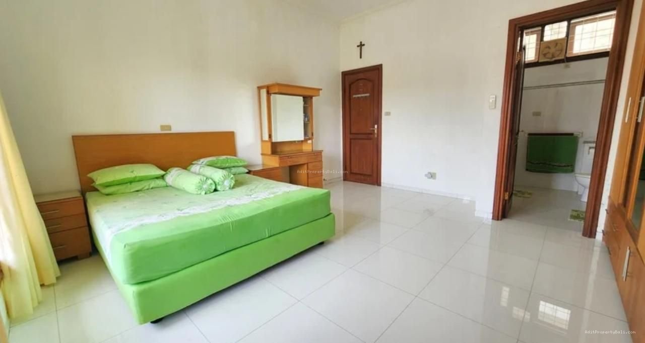 Rumah Tukad Ayung Renon Denpasar