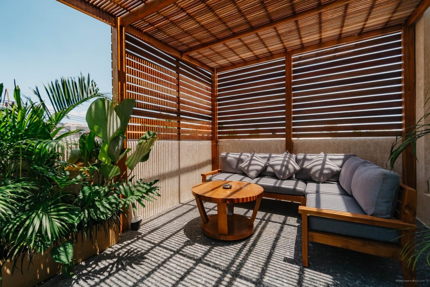 Brand New Villa Gunung Salak Kerobokan Badung