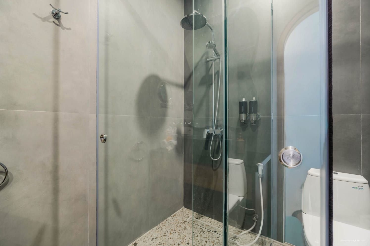 Brand New Villa Gunung Salak Kerobokan Badung