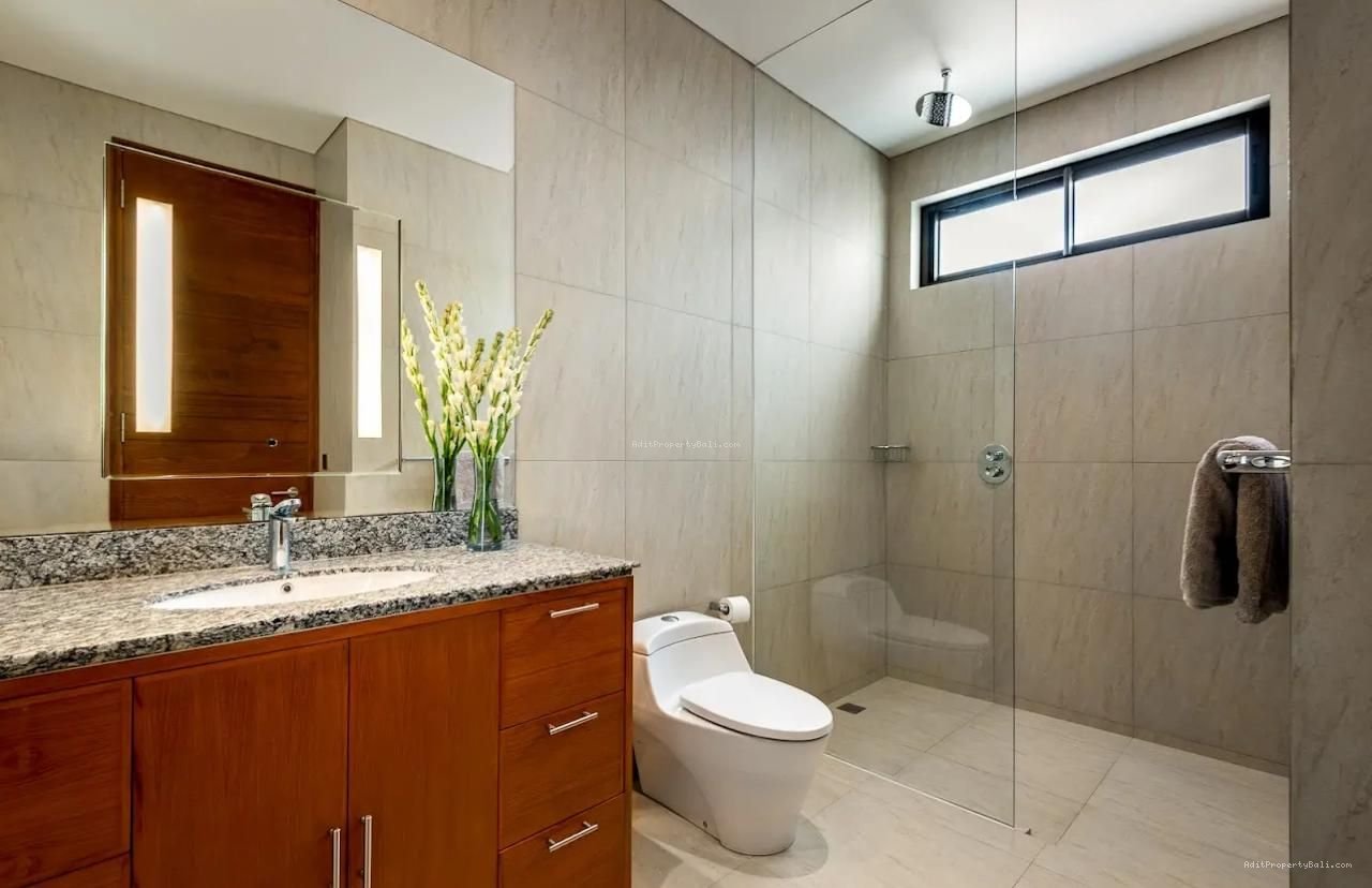 Villa modern kerobokan bali