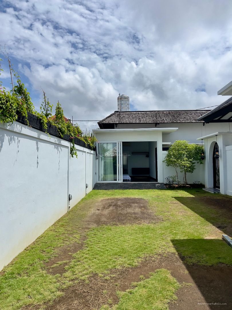 Villa Batu Bolong Canggu Badung