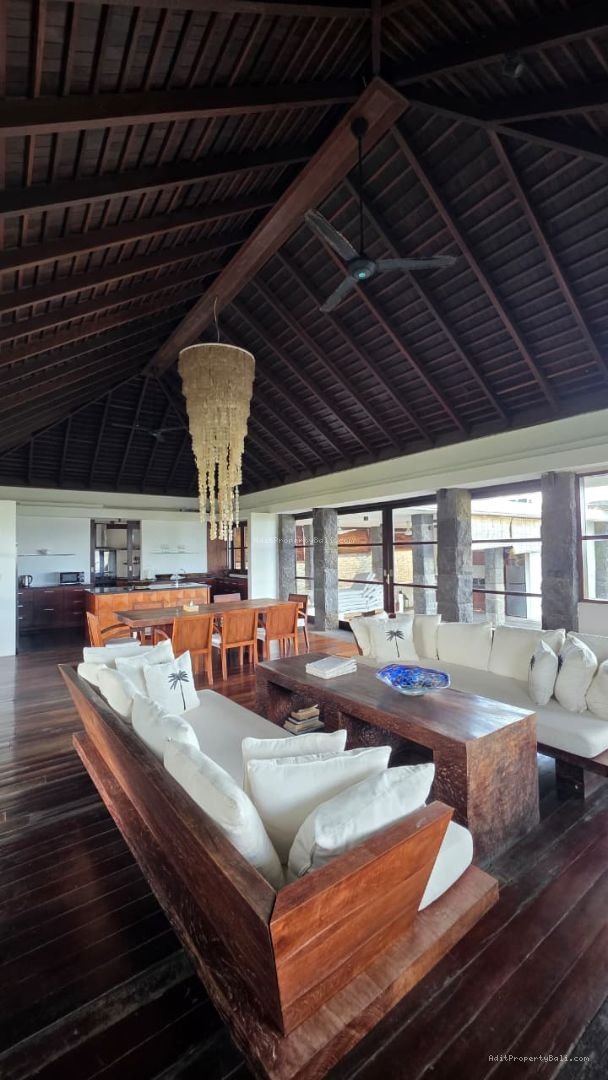 Villa Cliff Edge Ocean View Pandawa Badung