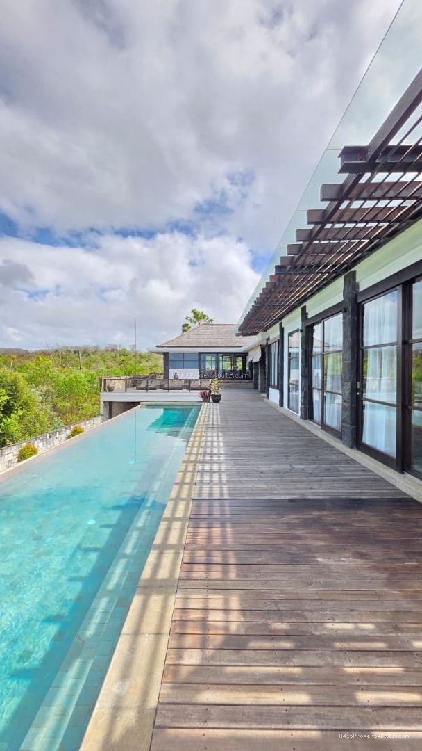 Villa Cliff Edge Ocean View Pandawa Badung