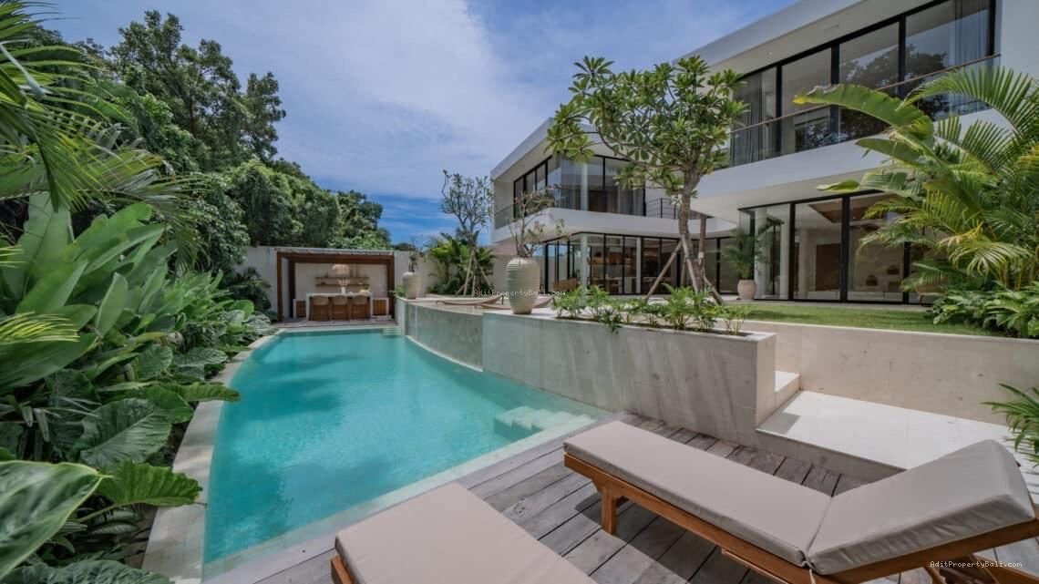 Villa Modern Umalas Kerobokan Badung