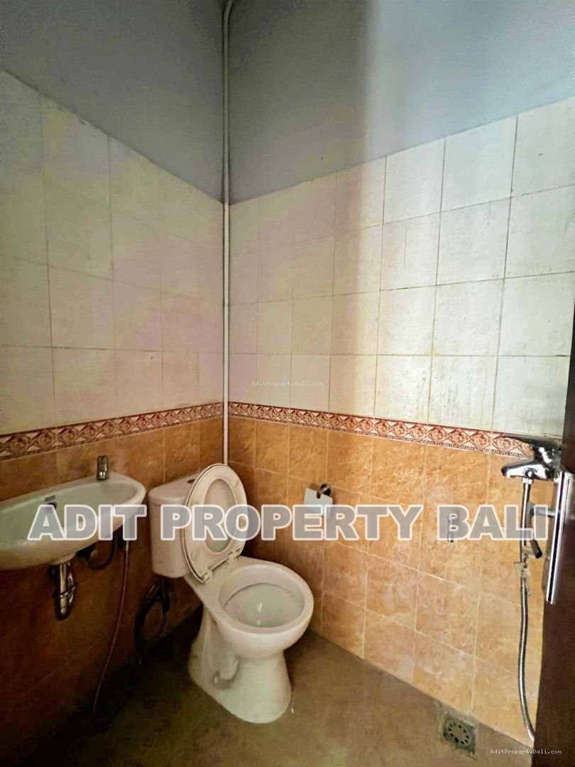 Rumah Taman Sari Kerobokan Badung