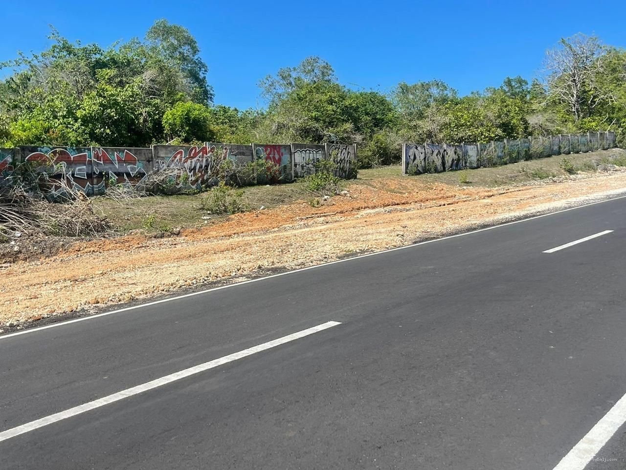 Tanah Baypass Sawangan Nusa Dua Badung