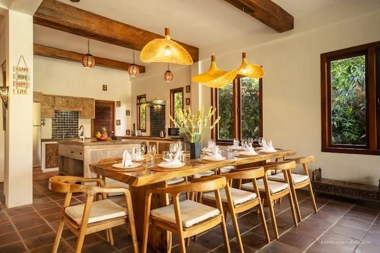 Villa Luxury Tropical Style Berawa Canggu Badung