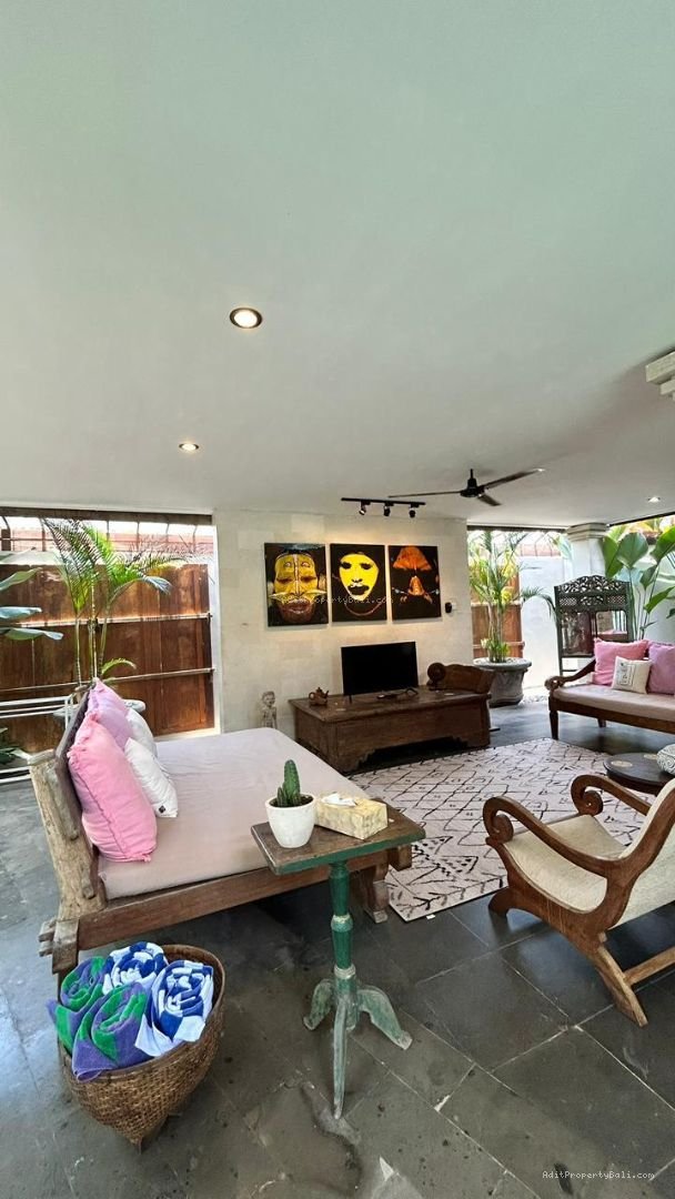 Villa pantai pererenan canggu