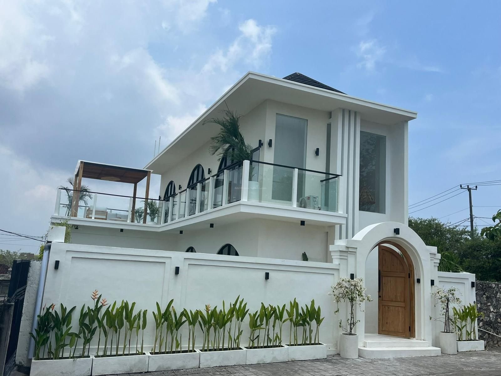 Villa modern ungasan jimbaran