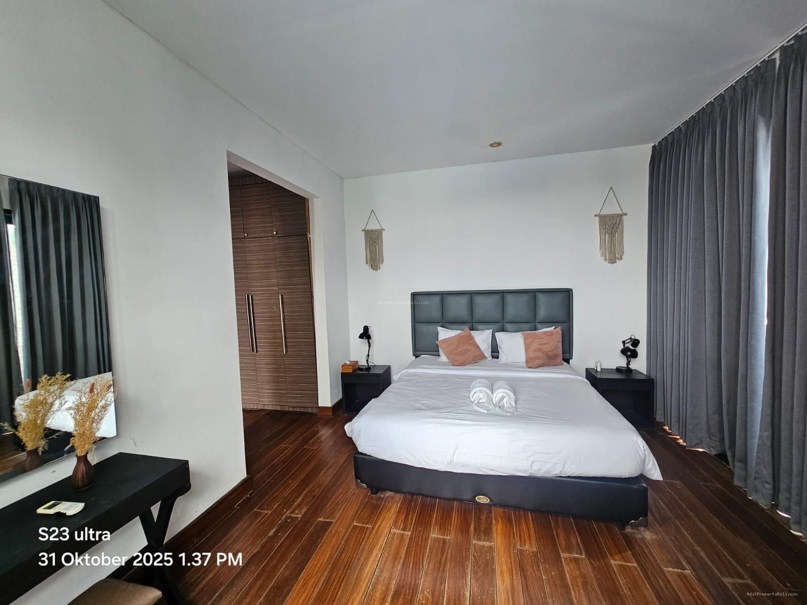 Villa tropical raya canggu badung bali