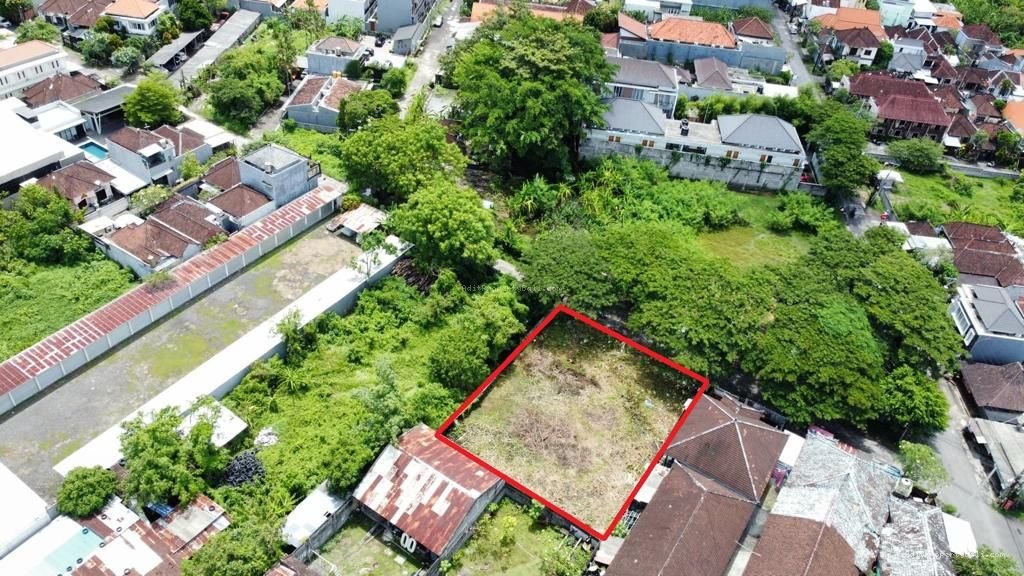 Tanah taman sari kerobokan bali