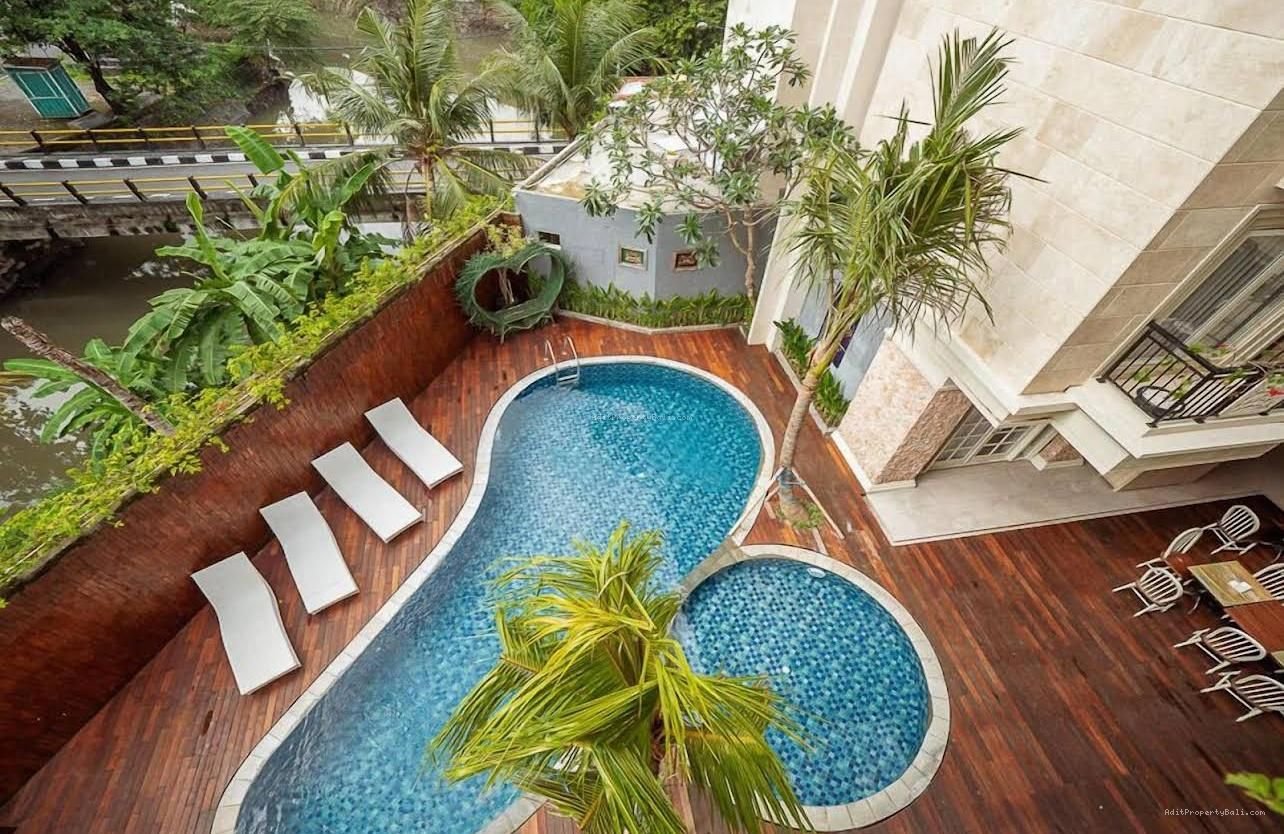 Hotel blambangan kuta bali