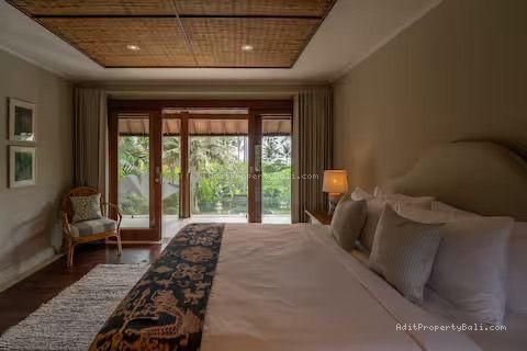 Villa mewah pantai cemagi bali