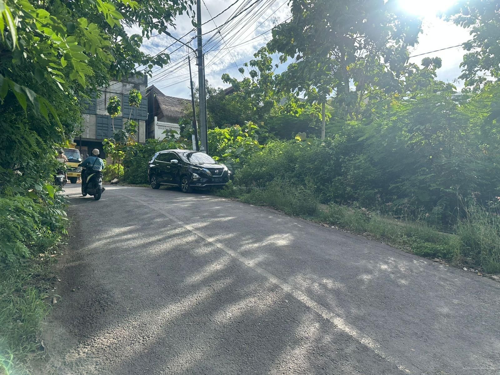 Tanah pantai bingin pecatu