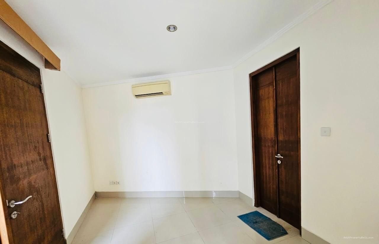 Villa semat berawa canggu