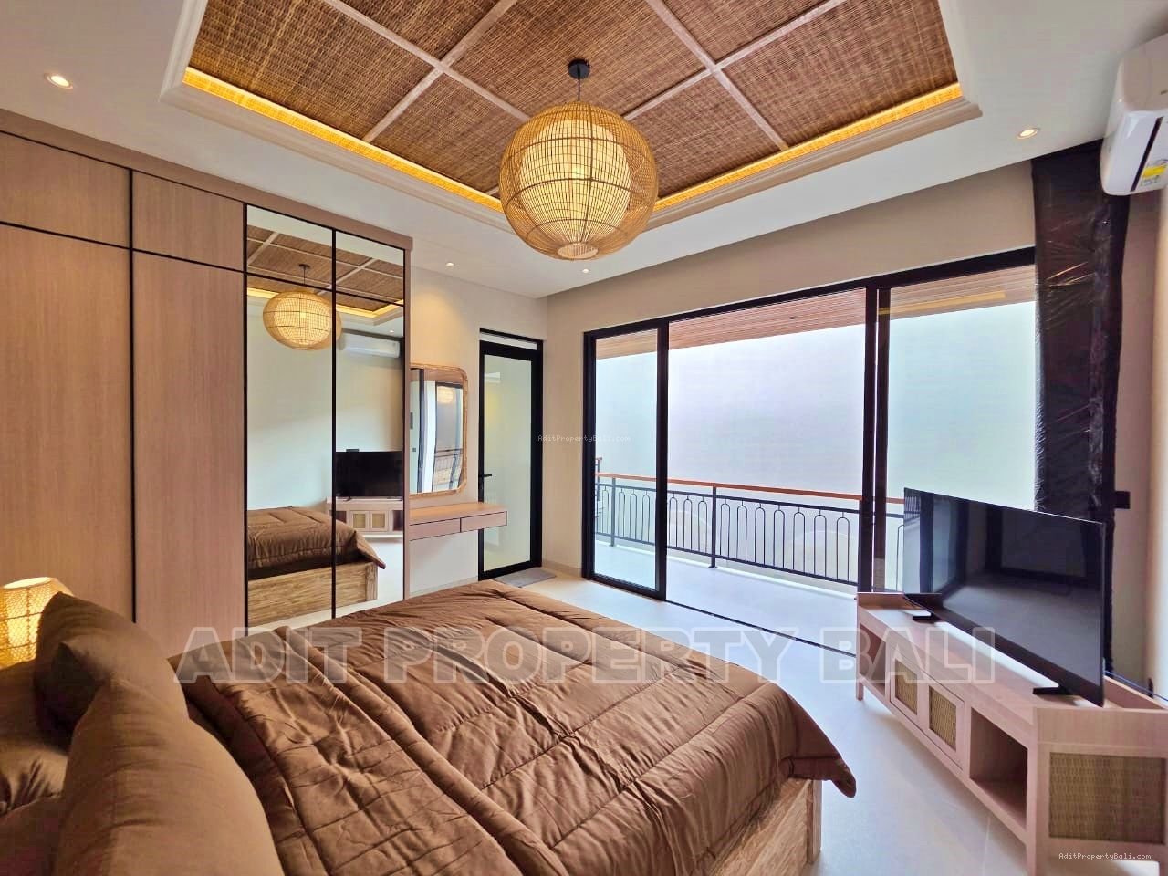 Brand New Villa Pantai Berawa Canggu Badung