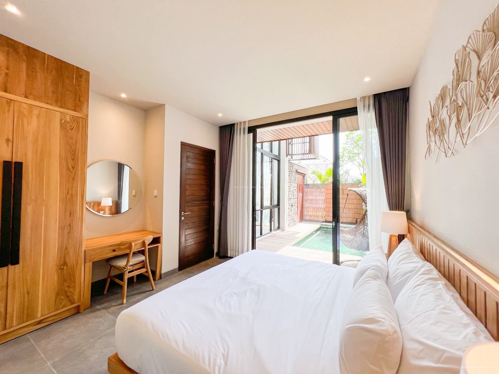 Villa Modern Kayu Tulang Canggu Badung