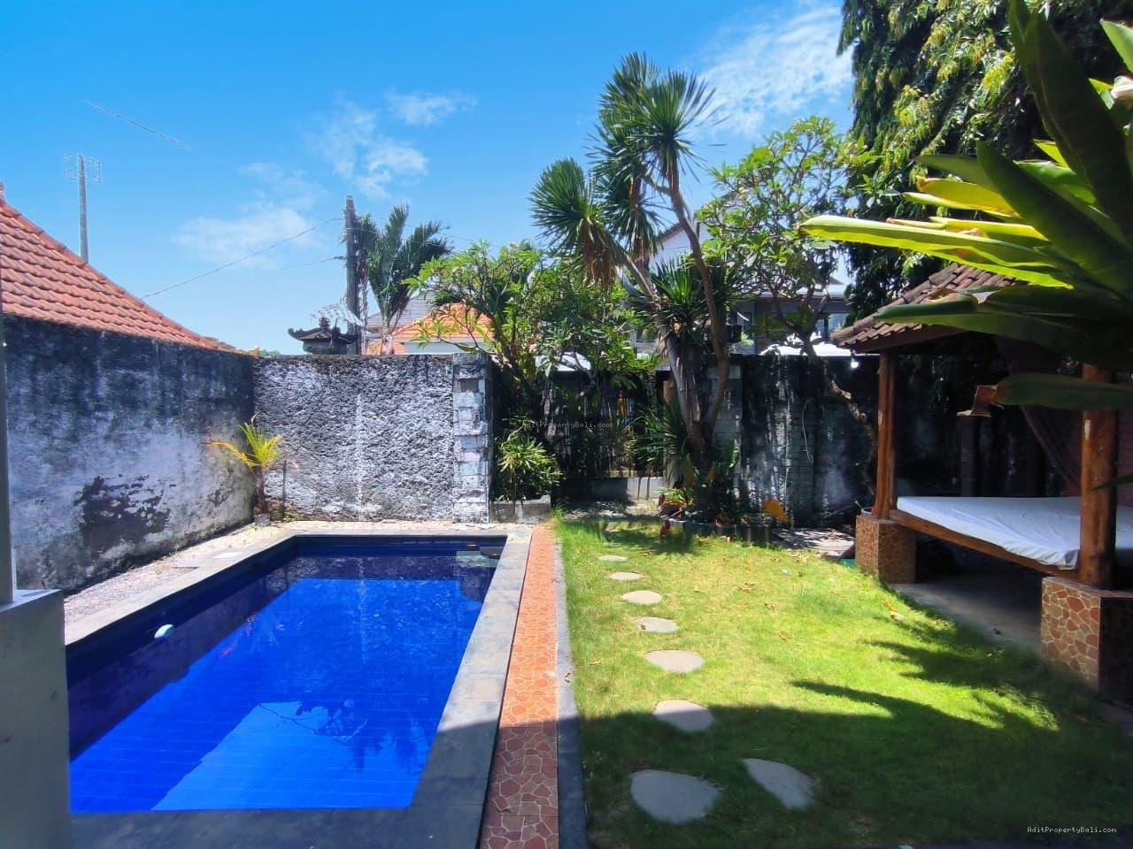 Villa Suset Road Seminyak Badung