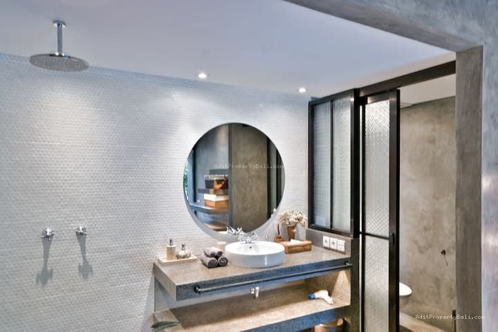 Villa modern pantai nelayan canggu