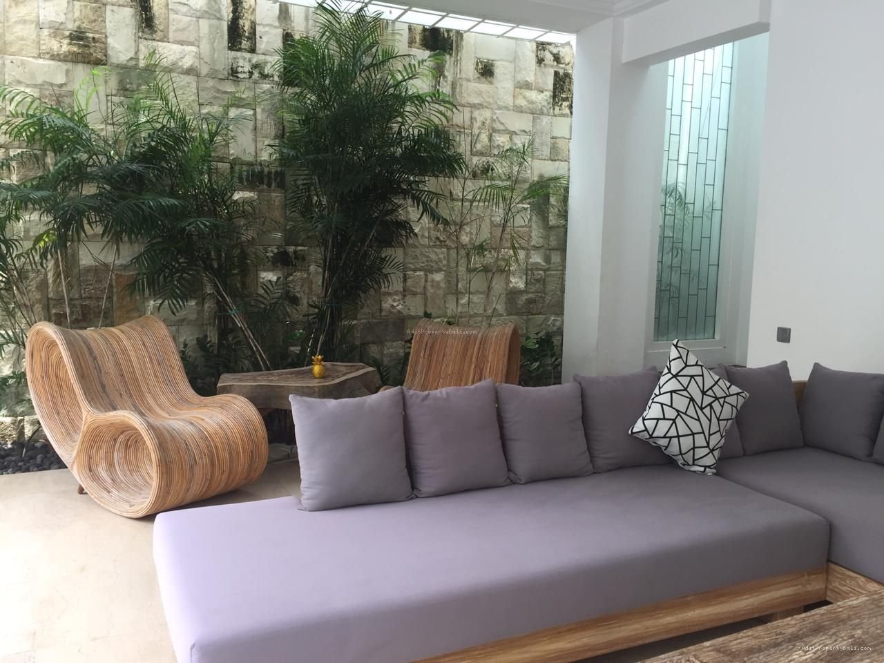 Villa Pantai Berawa Canggu Badung Bali