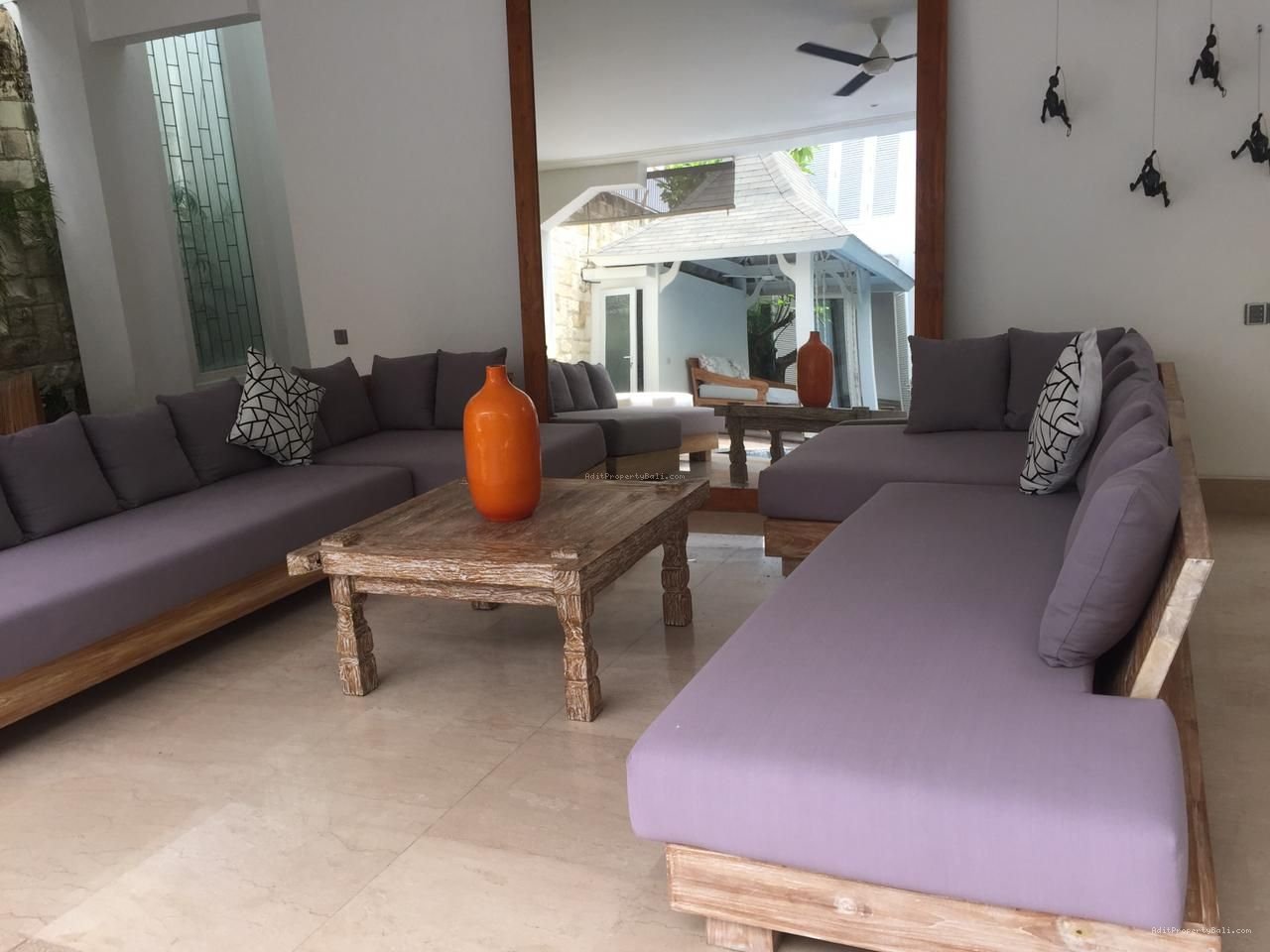 Villa Pantai Berawa Canggu Badung Bali