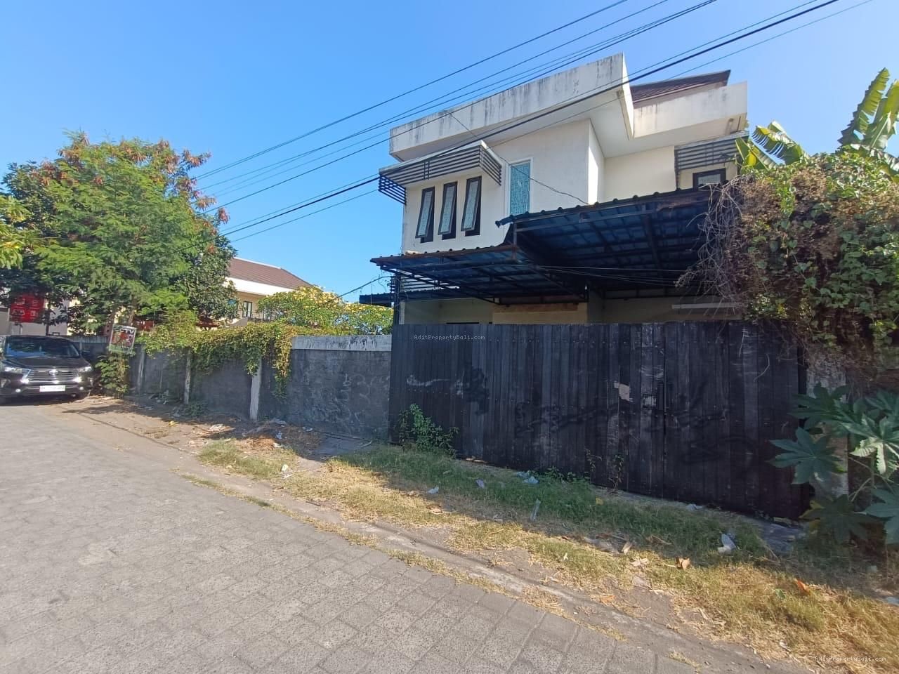 Tanah Jayagiri Renon Denpasar Bali