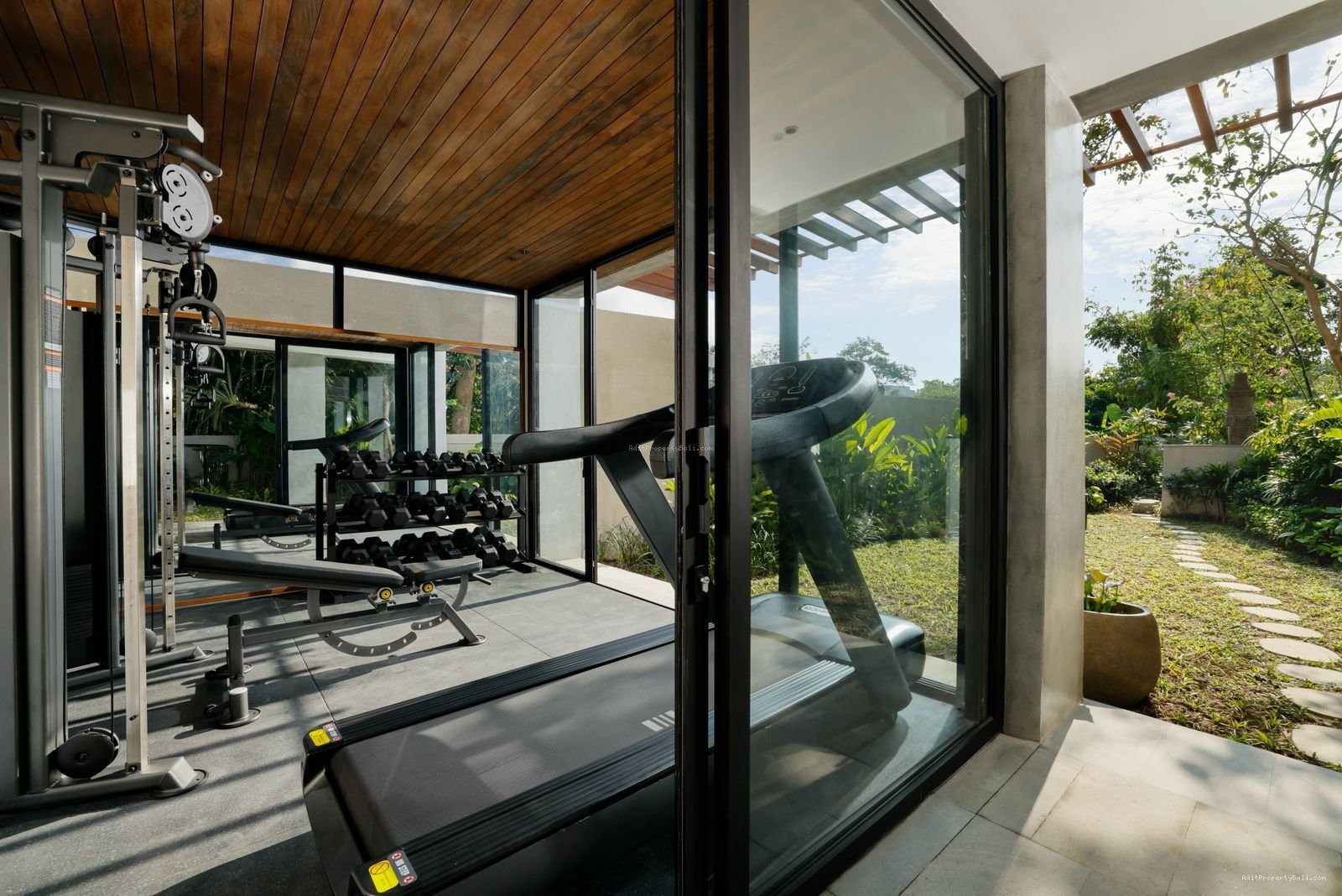 Brand New Villa Luxury Canggu Badung