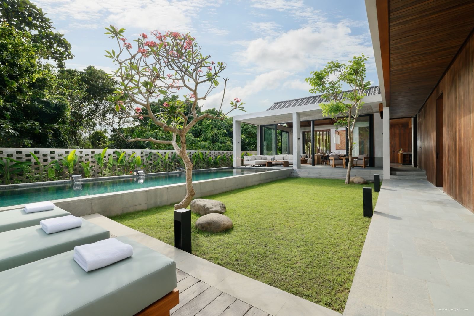 Brand New Villa Luxury Canggu Badung