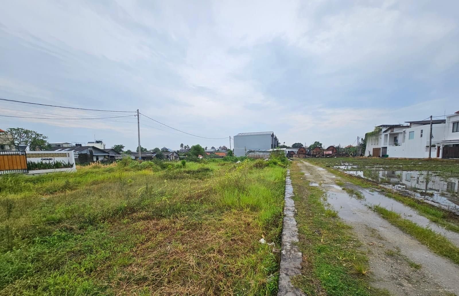 Tanah kedampang kerobokan