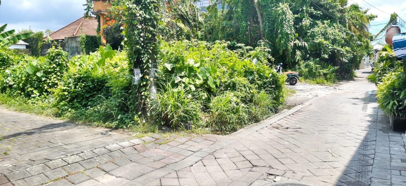 Tanah Oberoi Seminyak Badung