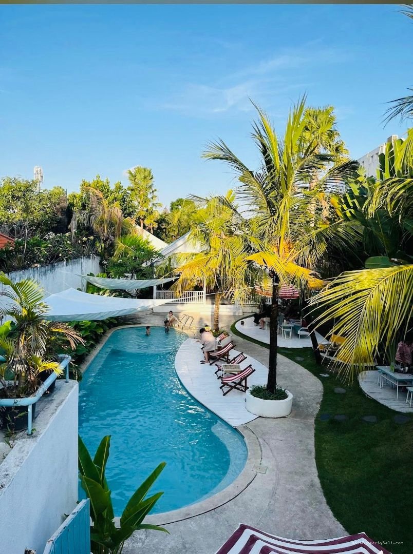 Tanah & Bangunan Resto Pantai Berawa Canggu Badung