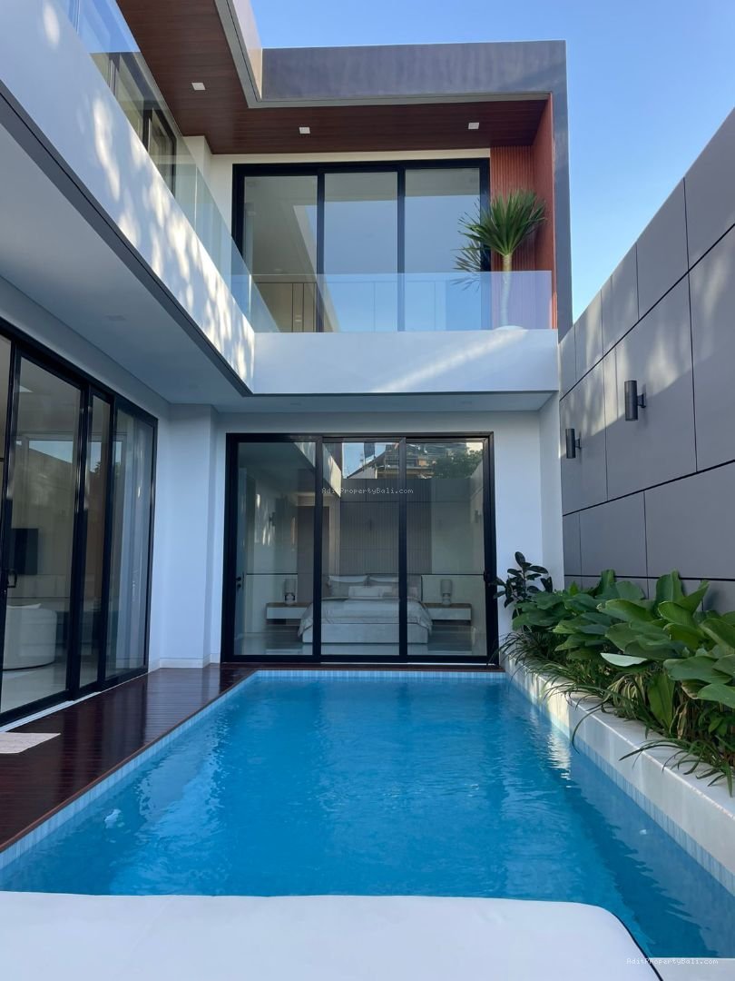 Villa Mewah Modern Minimalis Berawa Canggu Bali