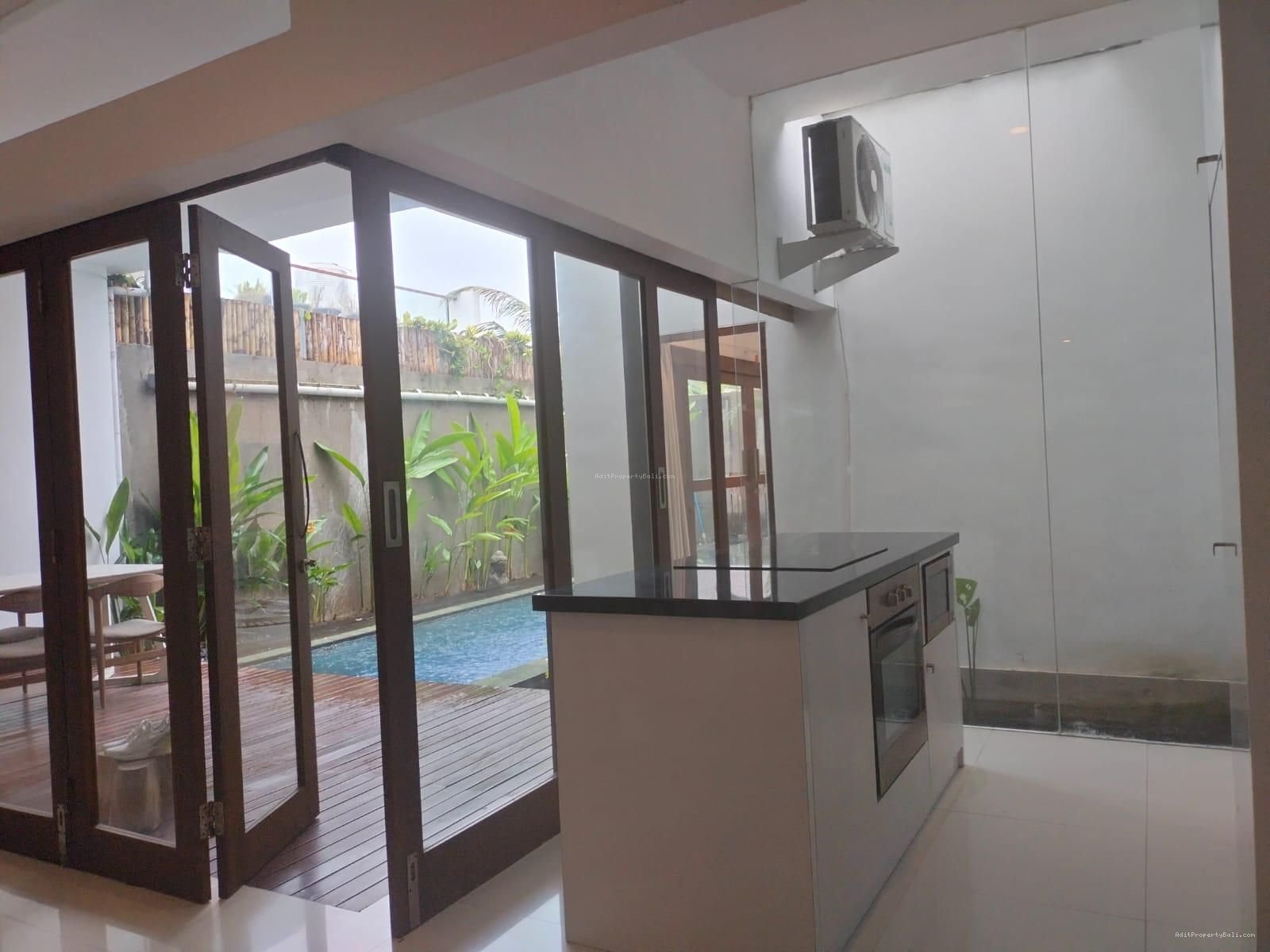 Villa Canggu Tibubeneng Badung Bali