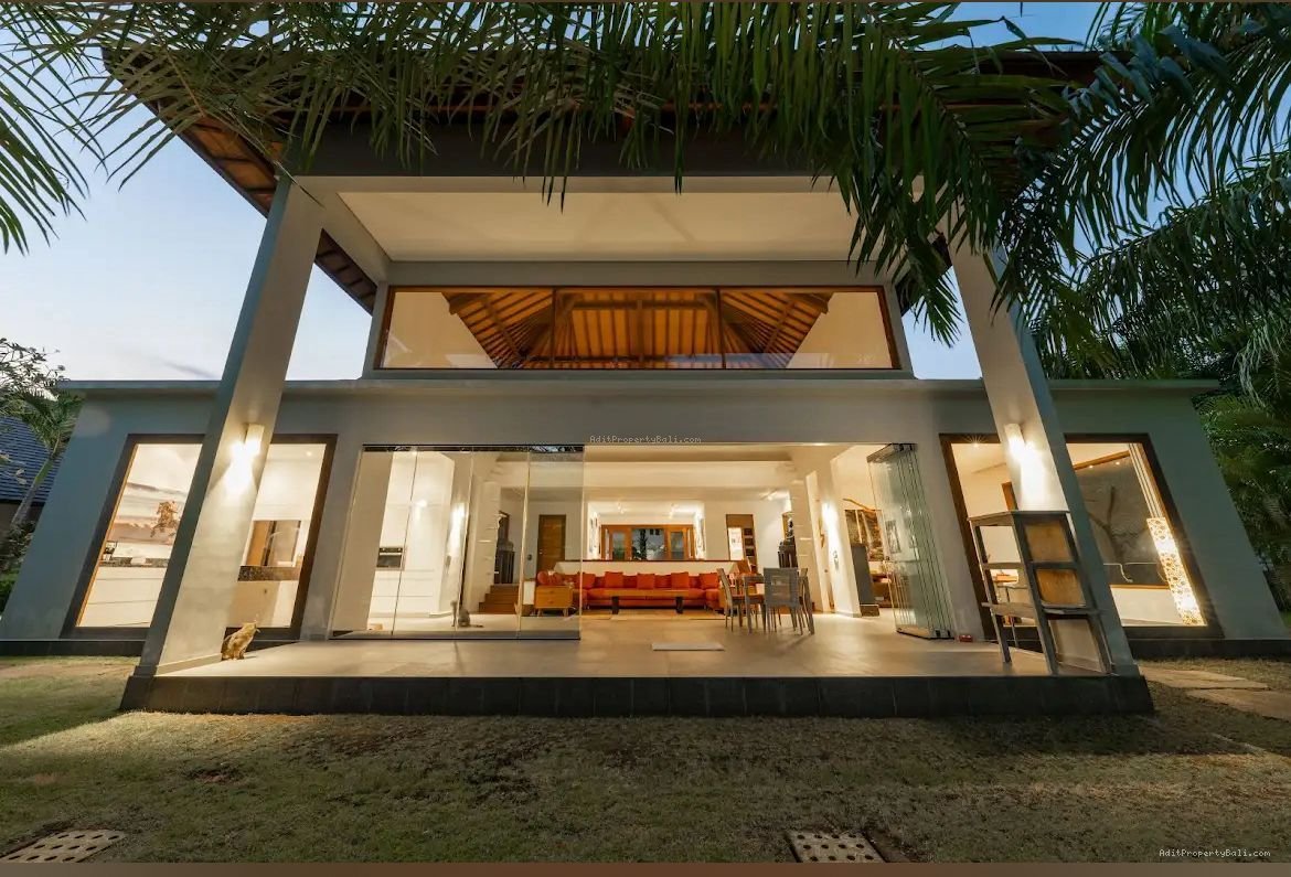 Villa Riverside Kaba Kaba Kediri Tabanan