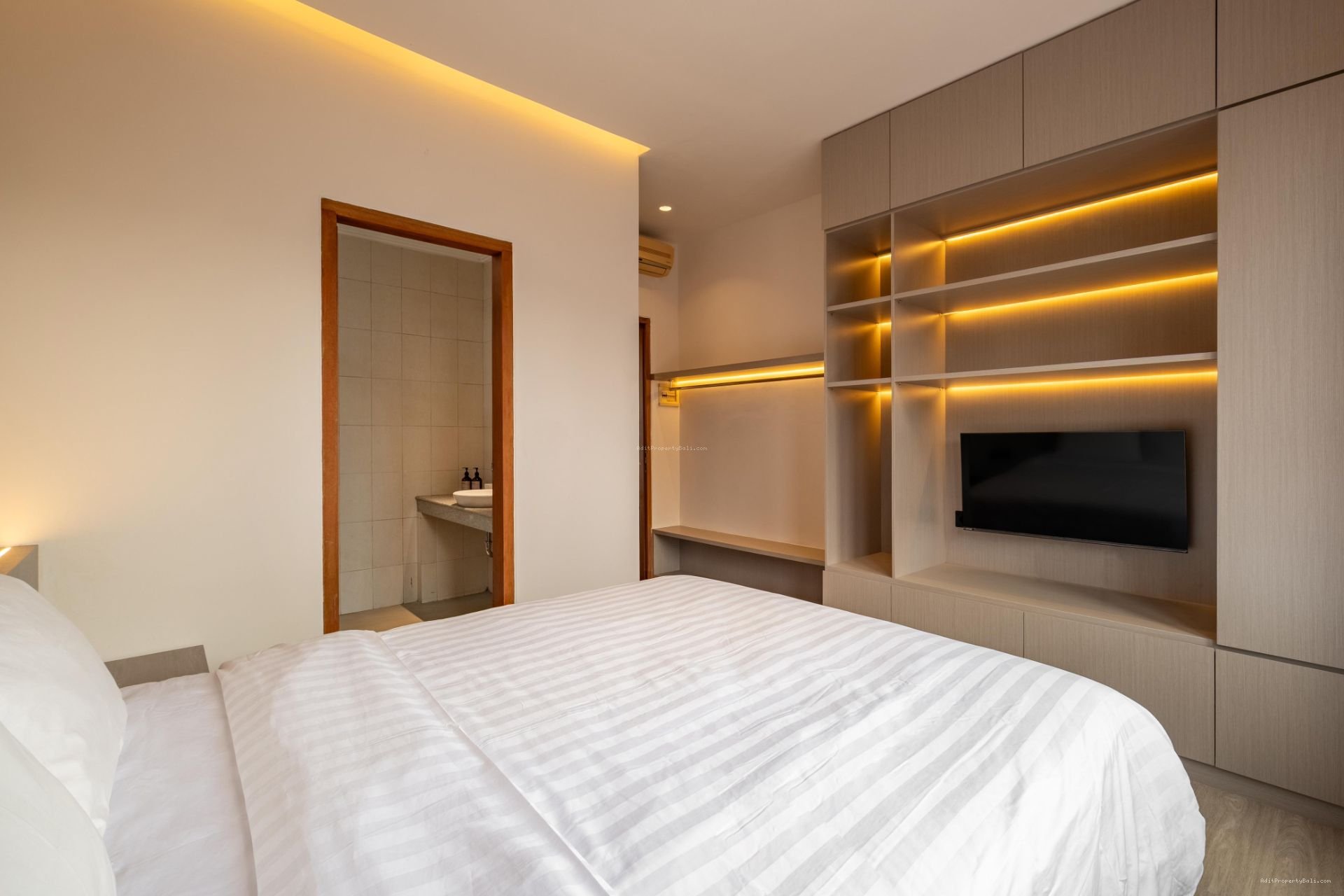 Villa Bumbak umalas kerobokan