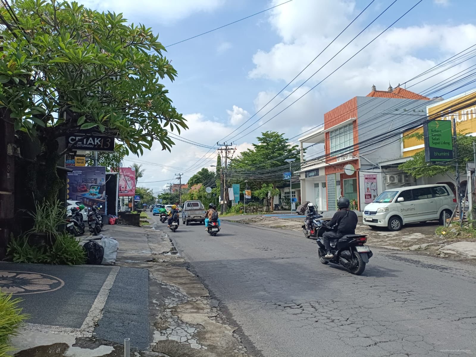 Tanah Utama Tukad Batanghari Renon Denpasar