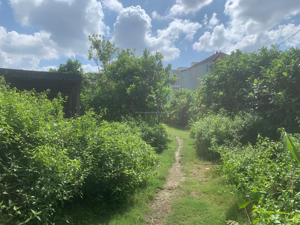 Tanah Premium Cendrawasih Petitenget Seminyak Badung