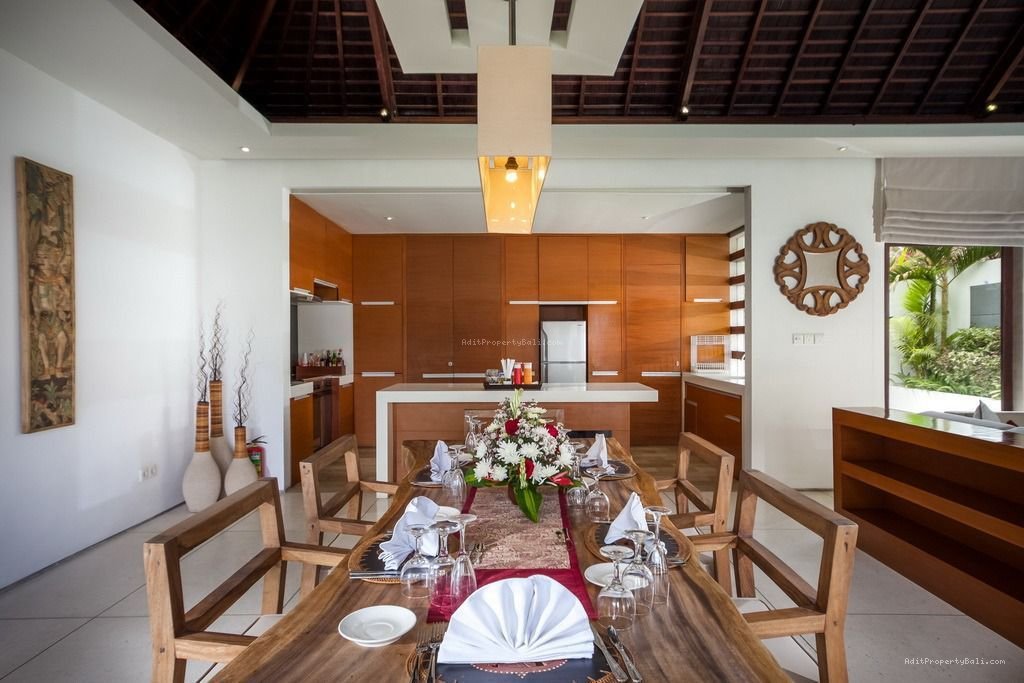 Villa Batubelig Kerobokan Badung Bali